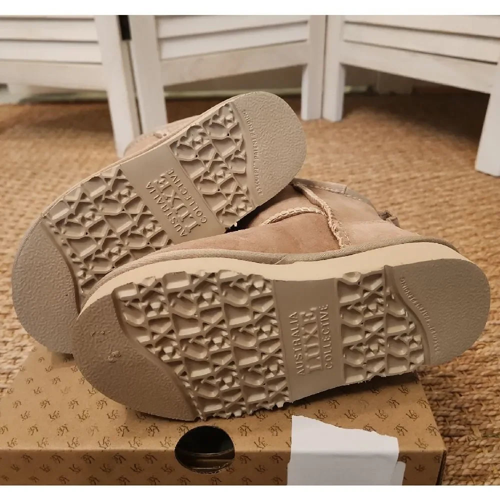 Australia Luxe Collective Suede Boots Kids Size 11 NWT